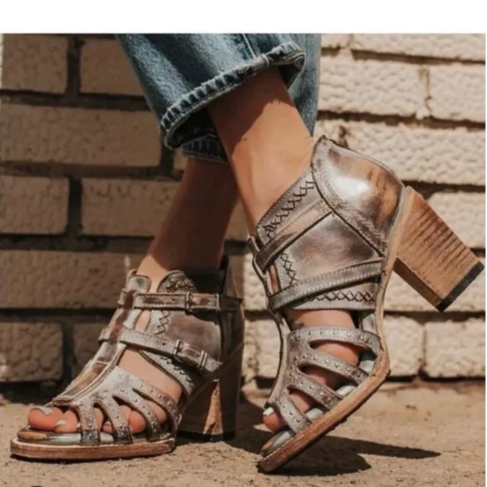 Freebird “Conner” sandals